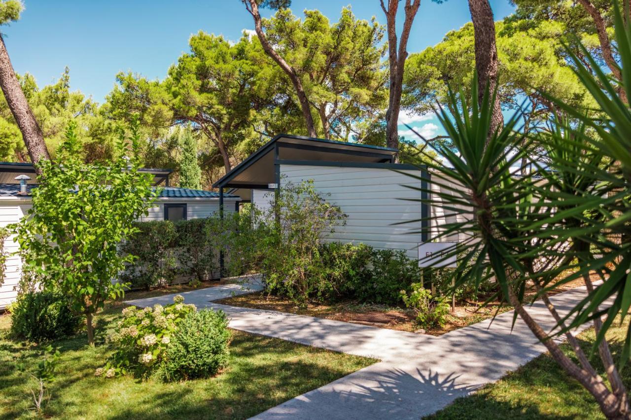 Waterman Beach Village Supetar Εξωτερικό φωτογραφία
